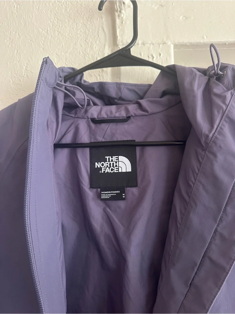 The North Face Lavender Shell Rain Jacket - Picture 3 of 6
